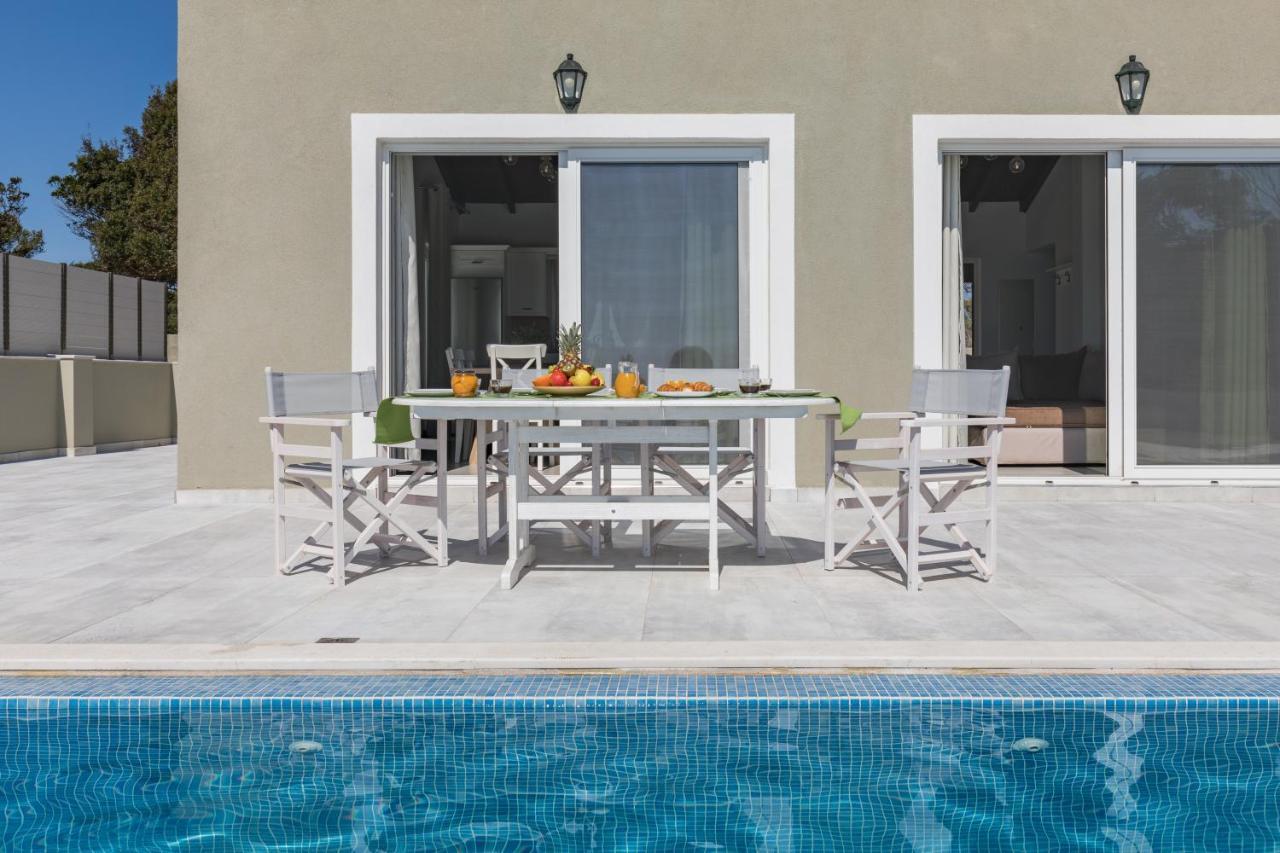 Halikounas Villa Alonaki Bay מראה חיצוני תמונה