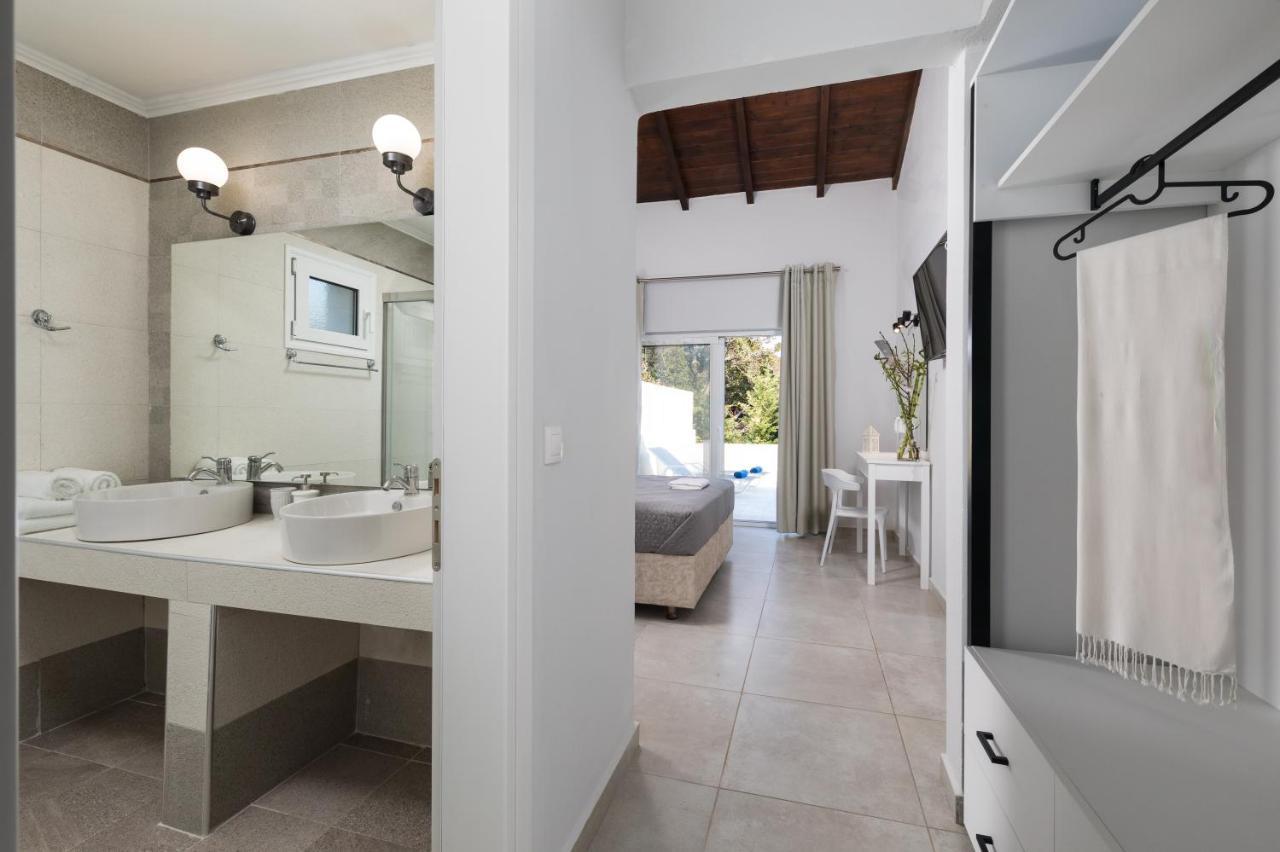 Halikounas Villa Alonaki Bay מראה חיצוני תמונה