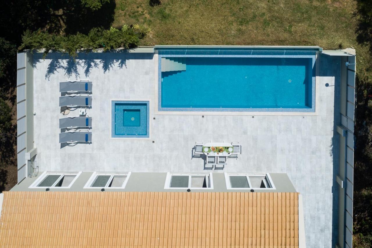 Halikounas Villa Alonaki Bay מראה חיצוני תמונה